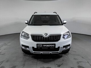2016 Skoda Yeti I Рестайлинг, белый, 1470000 рублей, вид 2