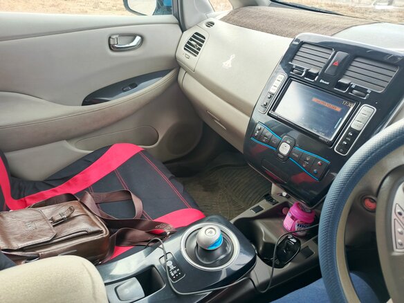 2011 Nissan Leaf I (ZE0/AZE0), голубой - вид 13