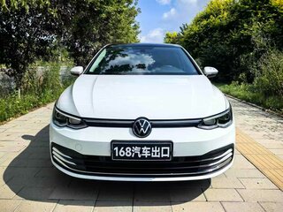 2022 Volkswagen Golf VIII, белый, 1804000 рублей, вид 2