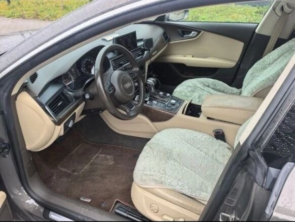 2010 Audi A7 I (4G), серый, 1700000 рублей - вид 8