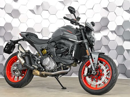 2023 Ducati Monster 937, серый, 899000 рублей, вид 1