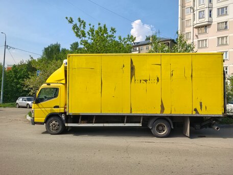 2013 Fuso (Mitsubishi) Canter, жёлтый, 1650000 рублей, вид 2