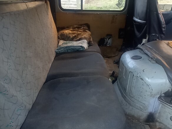 2014 УАЗ 3909, серебристый, 420000 рублей - вид 9