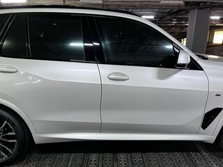 2024 BMW X5 40i IV (G05/G18) Рестайлинг, белый, 12500000 рублей, вид 2