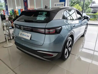 2024 Volkswagen ID.4 X, голубой, 2934099 рублей, вид 3