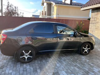 2013 Chevrolet Cobalt II, чёрный, 550000 рублей, вид 3