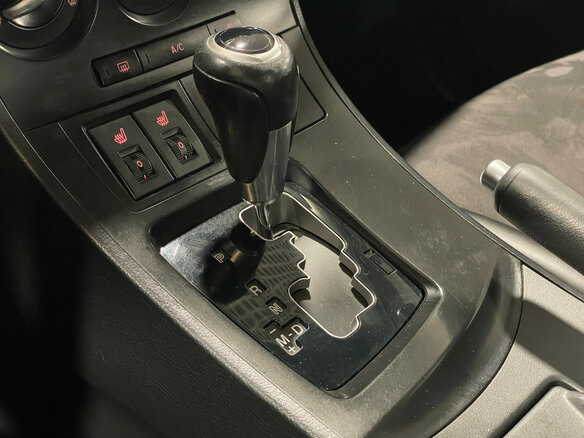 2012 Mazda 3 II (BL) Рестайлинг, серебристый, 863000 рублей - вид 15