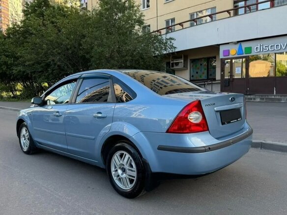 2007 Ford Focus II, серый, 435000 рублей - вид 4