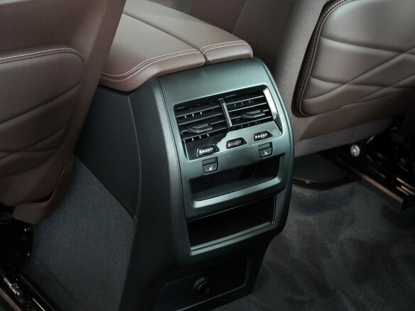 2026 BMW X5 Long 30Li IV (G05/G18) Рестайлинг, чёрный, 9950000 рублей - вид 23