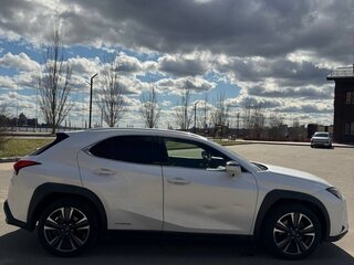 2020 Lexus UX 250h I, белый, 3050000 рублей, вид 3