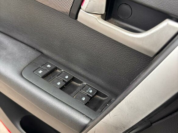 2013 Chevrolet Captiva I Рестайлинг, серебристый, 1150000 рублей - вид 17