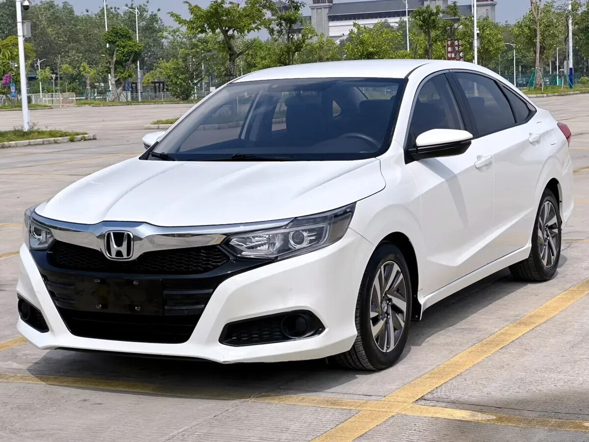 Открыть фотографии: Honda Crider II
