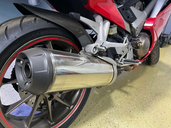 2015 Honda VFR 800, красный, 745000 рублей - вид 37
