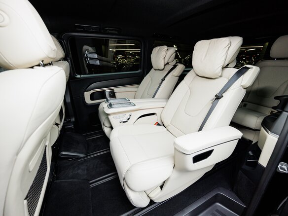 2025 Mercedes-Benz V-Класс 300 d экстра длинный III (W447) Рестайлинг 2, чёрный - вид 29