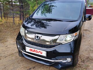 2015 Honda Stepwgn V, чёрный, 1950000 рублей, вид 2