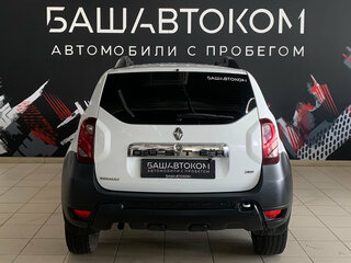 2016 Renault Duster I Рестайлинг, белый, 910000 рублей, вид 5