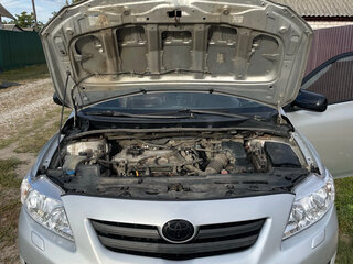 2007 Toyota Corolla X (E140, E150), серебристый, 520000 рублей, вид 2