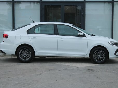 2021 Volkswagen Polo VI, белый, 1633000 рублей, вид 4