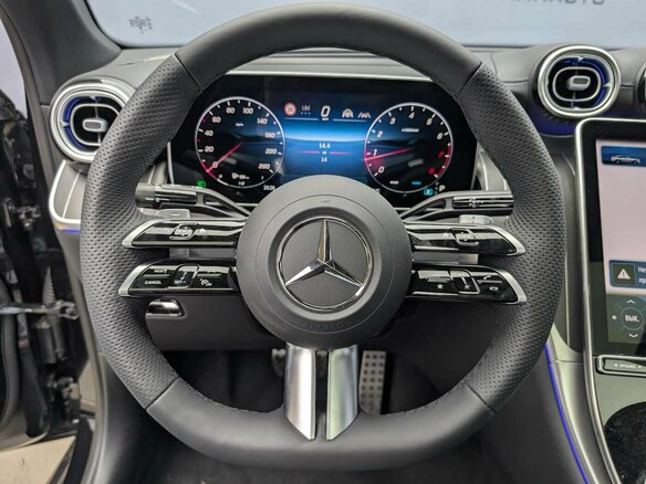 2026 Mercedes-Benz GLC Coupe 300 II (C254), чёрный, 9750000 рублей - вид 8