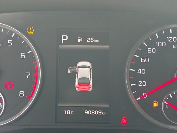 2021 Kia K5 III, белый, 2150000 рублей - вид 4