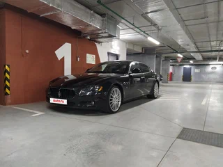 2007 Maserati Quattroporte V, чёрный, 2800000 рублей, вид 4