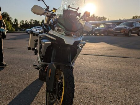 2025 CFMoto 700MT, белый, 750000 рублей, вид 3