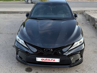 2021 Toyota Camry VIII (XV70) Рестайлинг, чёрный, 4000000 рублей, вид 2