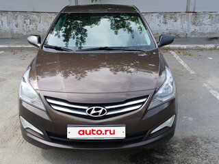 2016 Hyundai Solaris I Рестайлинг, коричневый, 940000 рублей, вид 2