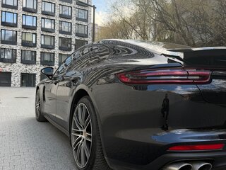 2016 Porsche Panamera 4S II, чёрный, 4900000 рублей, вид 2