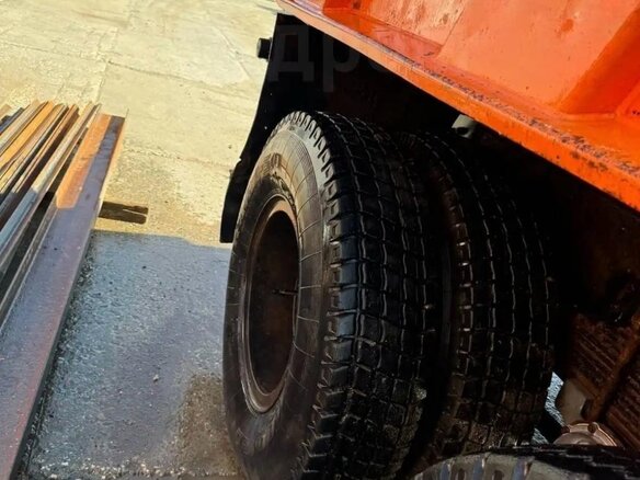 2010 КамАЗ 65115, оранжевый, 1650000 рублей - вид 4