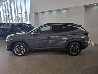 2026 Hyundai Tucson IV Рестайлинг, серебристый, 3500000 рублей, вид 5