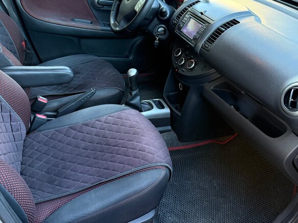 2007 Nissan Note I, бежевый, 310000 рублей - вид 9