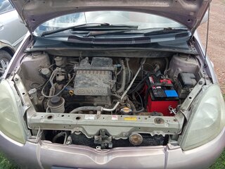 2001 Toyota Vitz I (P10), розовый, 200000 рублей, вид 5