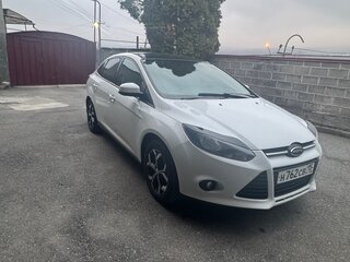 2012 Ford Focus III, белый, 750000 рублей, вид 2