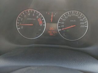 2013 Nissan Note I Рестайлинг, бежевый, 750000 рублей, вид 5