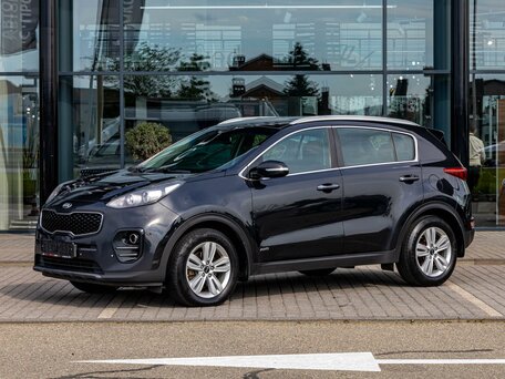 2018 Kia Sportage IV, чёрный, 1835000 рублей, вид 1