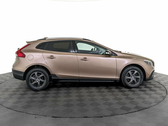 2013 Volvo V40 Cross Country I, коричневый - вид 3