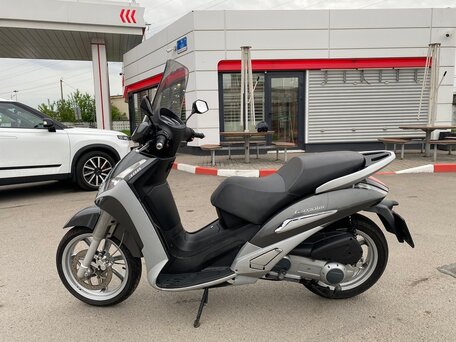 2011 Peugeot Geopolis 400, серый, 255000 рублей, вид 3
