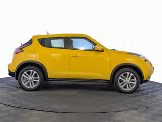 2017 Nissan Juke I Рестайлинг, жёлтый, 1535000 рублей, вид 4