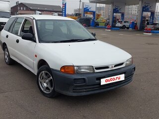 1999 Mitsubishi Libero I Рестайлинг, белый, 239000 рублей, вид 2