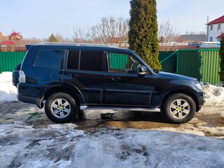 2008 Mitsubishi Pajero IV, чёрный, 1450000 рублей, вид 4