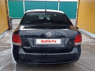 2011 Volkswagen Polo V, чёрный, 300000 рублей, вид 3