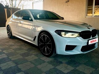 2019 BMW 5 серии 520d xDrive VII (G30/G31/G38), белый, 3100000 рублей, вид 3