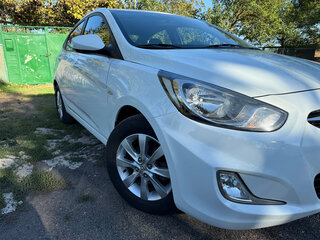 2012 Hyundai Solaris I, белый, 659900 рублей, вид 5