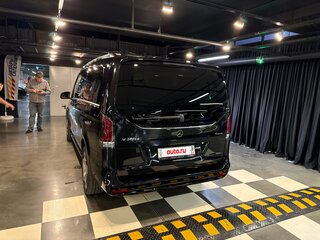 2025 Mercedes-Benz V-Класс Long 300 d длинный III (W447) Рестайлинг 2, чёрный, 16000000 рублей, вид 3