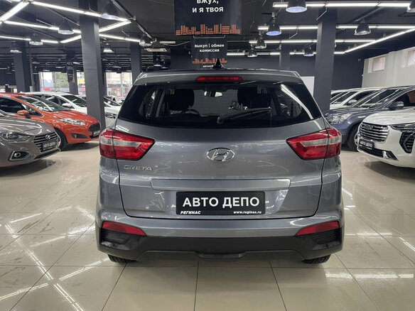 2018 Hyundai Creta I, серый, 1489000 рублей - вид 4