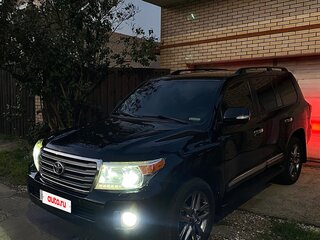 2012 Toyota Land Cruiser 200 Series Рестайлинг 1, чёрный, 3690000 рублей, вид 4