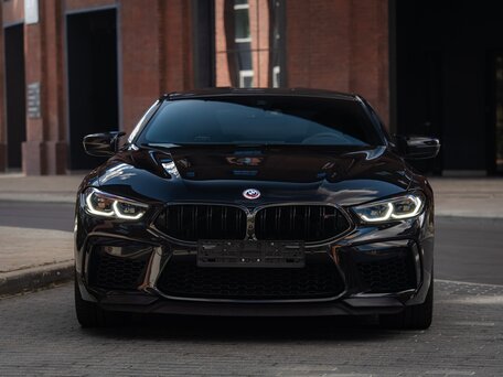 2023 BMW M8 I (F91/F92/F93) Рестайлинг, чёрный, 12990000 рублей, вид 4