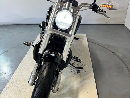 2009 Harley-Davidson V-Rod Muscle, чёрный, 810000 рублей, вид 3