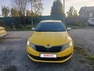 2020 Skoda Octavia III (A7) Рестайлинг, жёлтый, 1450000 рублей, вид 1